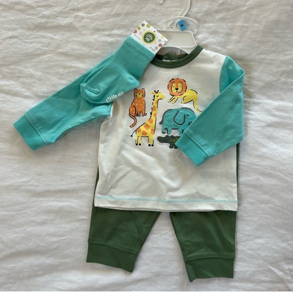 NWT Carters, Old Navy, Little Me Dinosaur outfit bundle - Picture 7 of 9